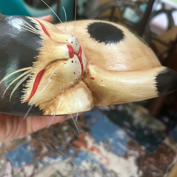 VTG Handmade & Painted Wood Sleeping Cat W/ Whiskers Folk Art Figurine Indonesia - Picture 13 of 16